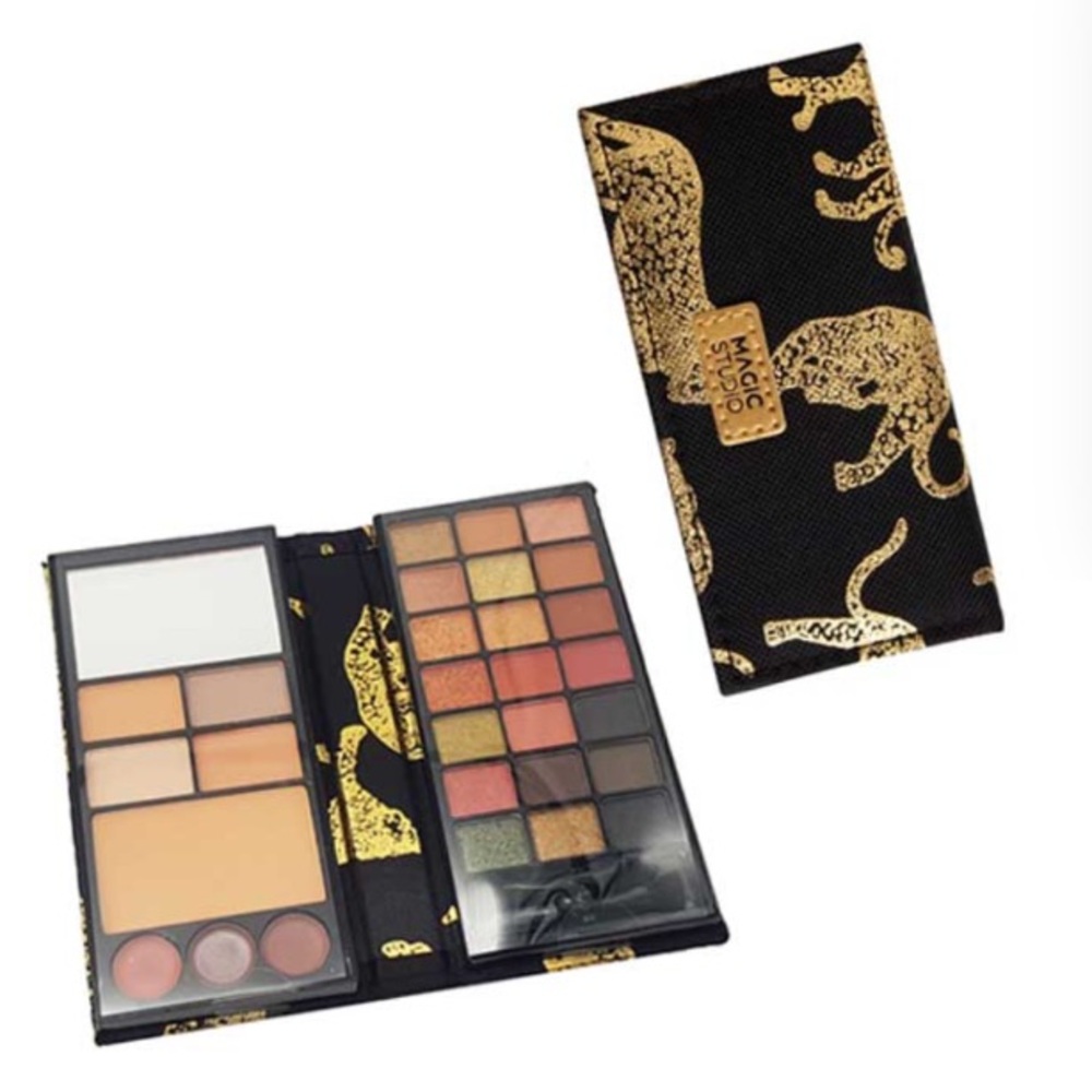 MAGIC STUDIO I Savannah Soul Spendit Makeup Set Travel Wallet